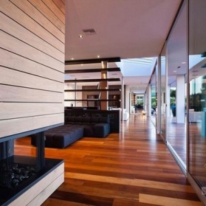 ɼBeverly Hills House