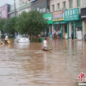 ͼΪ�������������ƽ���������أ������ٱ��ȳ�������Ա�� �ƺ� ��