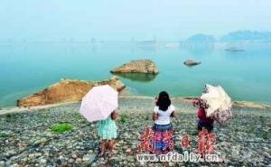 三峡成民意宣泄出口 或终变利益集团摇钱树