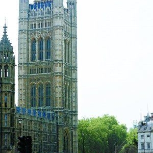 英国债务前景严峻 奥运被削减2700万英镑