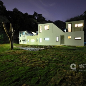 ̨¶̨Solid Space Atelier