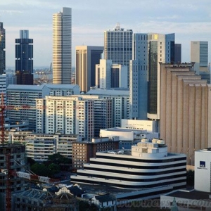 陈秀山:建不建高楼 市场说了算