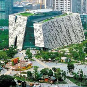 中国“第一斜”广图新馆可抗高震级地震