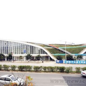 南宁城市规划展示馆露芳容 正看是场馆侧看是山坡