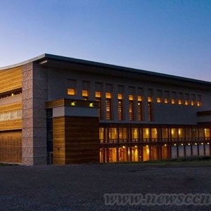 美国加州的“琼和桑福德韦尔音乐厅”正式开放