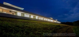 本世纪最长住宅:泰国山顶150m周末住宅