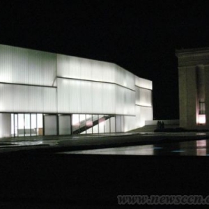 美建筑师发明会发光的建筑 获得金奖