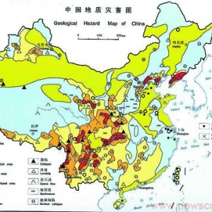 突破灾害重围 “划”出生命安全岛