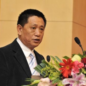 张鸣:太阳能夏季存储冬季利用的可行性研究