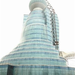 苏州瀑布大厦十年变“鬼城” 政府欲回购利用