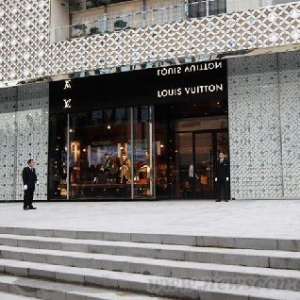中国最大LV店将开业 装修奢侈