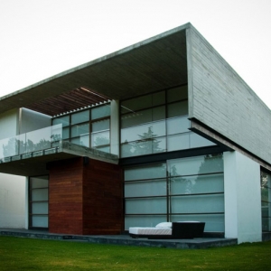 ŷŷݣHouse Lev