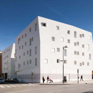 ϵ˹37ŹԢ¥37 Dwellings in Guadix