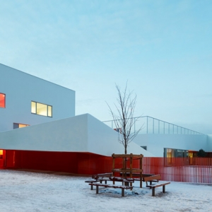 ŶɷѧУGroupe Scolaire Josphine Baker