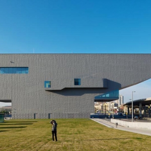 DHUB.ģDHUB. Barcelona Design Center