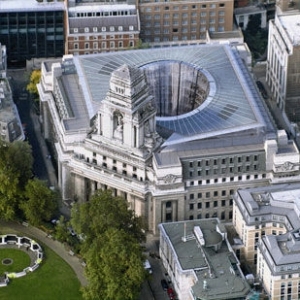 华彬集团收购伦敦地标性建筑10Trinity Square