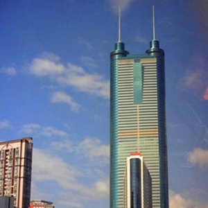 时评:经营城市过程中的圈地玄机