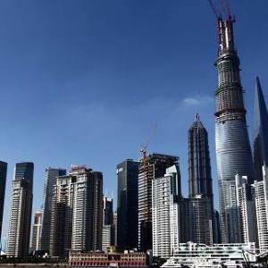 时评:建筑设计岂能“非怪不取”