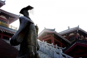 时评:380亿再造“新阿房宫”,问过群众了吗?