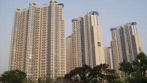 时评:超100米建筑要建“避难层”