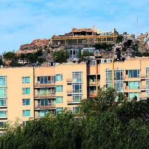 朱永华:强拆楼顶违建不如鼓励空中绿化