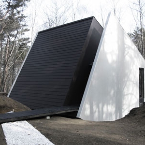ձɽC-2 House