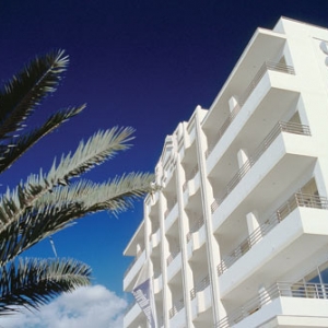 άTHE OCEAN DRIVEù