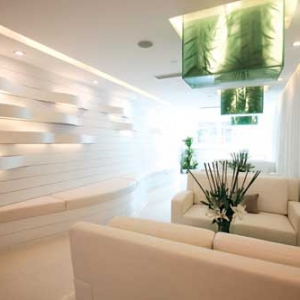 ϺWest Clinic