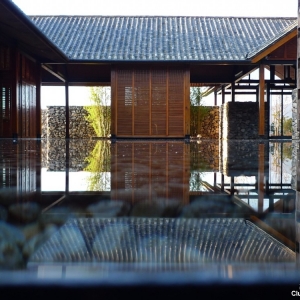 ®The Water House |   