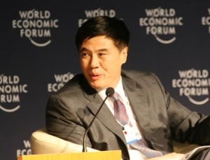 张晓强:城镇化不是简单的“圈地盖楼”