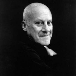 ŵ˹(Norman Foster)