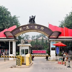 北影厂:即将远去的光影建筑