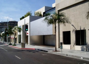 FrontincƷ-Prada Flagship Store