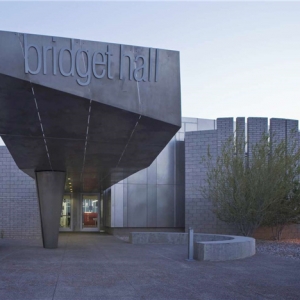 شѧBridgetģBridget Hall