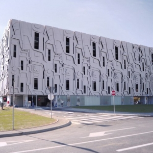 ٰ˷ͣBaroque Parking Garage