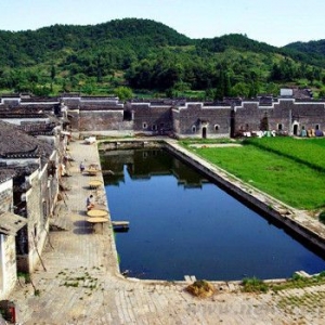 积淀千年文化的鹤舍古建筑群