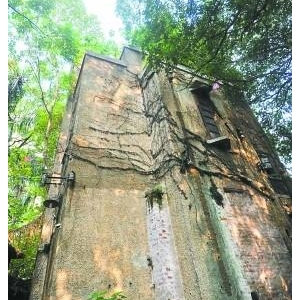 大阪仓:市区内仅存的日本古堡建筑