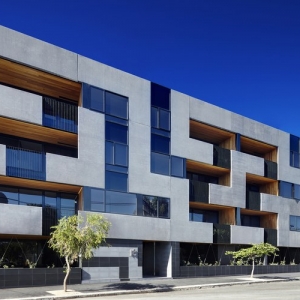 ԹԢThe Maze Apartments