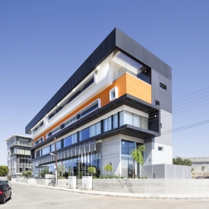 ameline Properties칫¥Fameline Properties