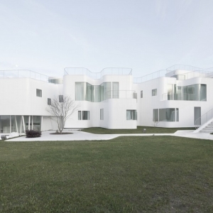 Casa VסլCasa V