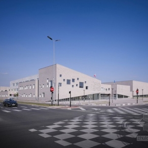 CAAU设计的图尔宽Lucie Aubrac校园