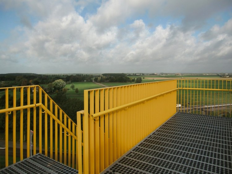 data/attachment/portal/201402/13/112414tdiden08vuk90e1p.jpg