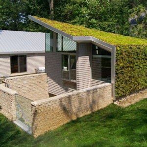 BrahlerBrahler Residence