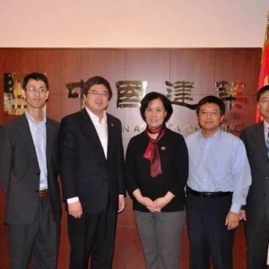 中国驻美国大使馆工程办牛小平司长考察中建美国公司