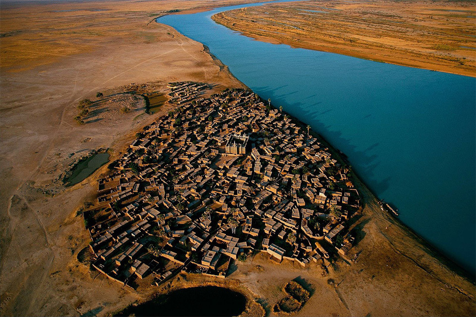 նϰߵһׯ ƬYann Arthus-Bertrand㡣