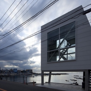 ݣWindow House