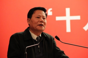 裴长洪:生态城市建设谨防“削足适履”