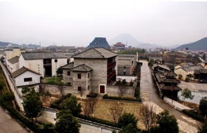 时评:建筑与文化双断层古村如何“复活”?