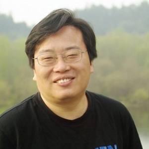 朱学东:希望城镇化决策中多一点人文关怀