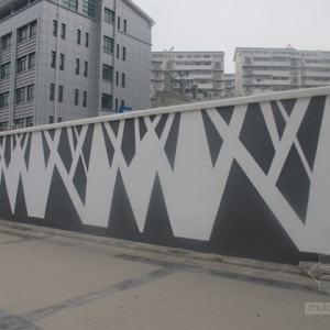 �����³ǿ�չ���蹤��Χǽ�������ж�